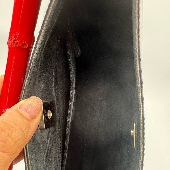 Authentic Gucci Black With  Red Bamboo Handle Shoulder Bag With Hobo Silhouette - Picture 14 of 17